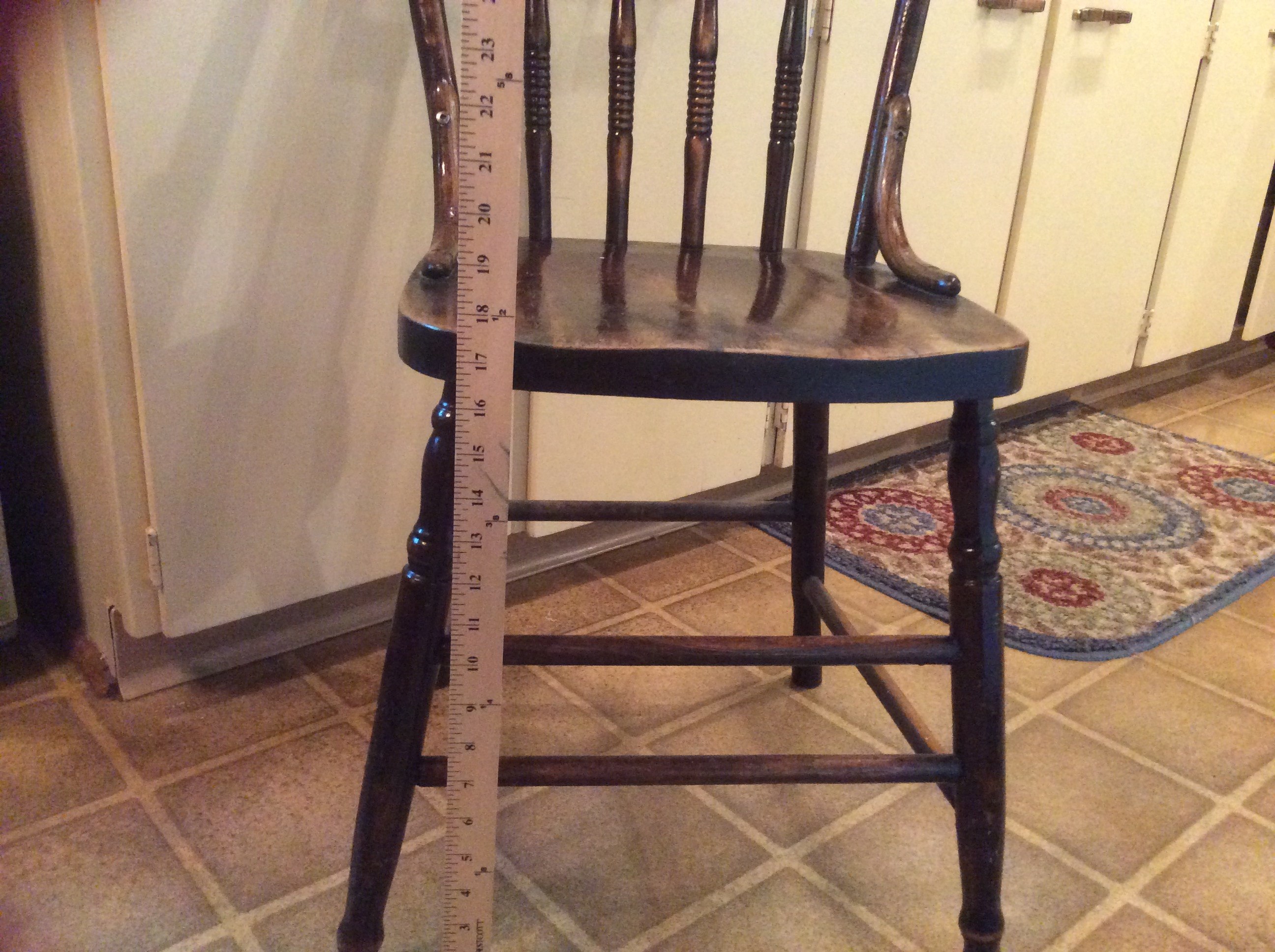 Home piano chair 2.JPG